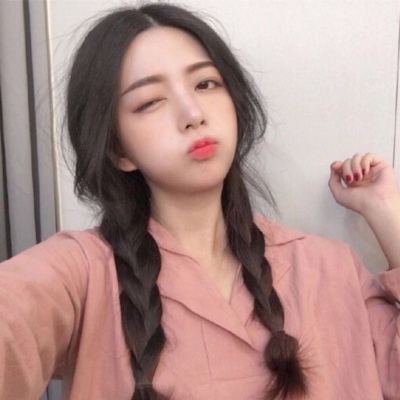 关于qq头像的图片女生图片