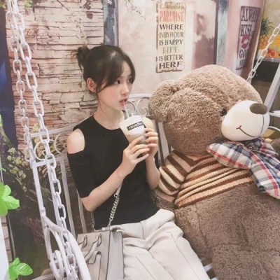 关于qq头像的图片女生图片
