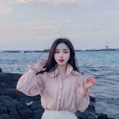 短发女生头像气质高冷图片