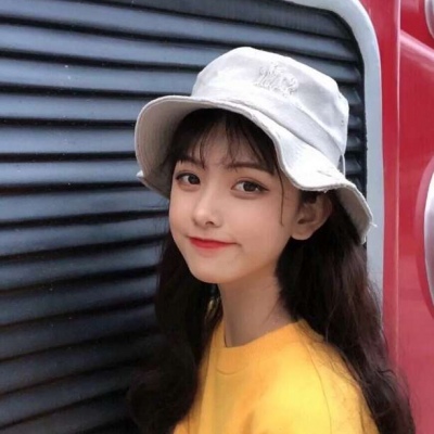 短发女生头像气质高冷图片