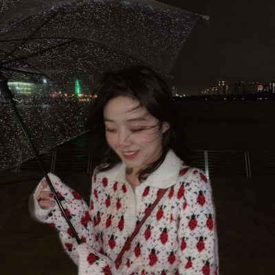 女生图片短发霸气头像图片