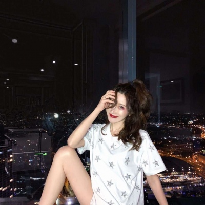 女生图片短发霸气头像图片