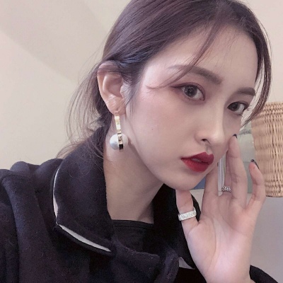 个人qq头像女生可爱图片