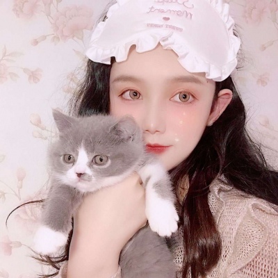 qq头像女生红色系魅惑图片