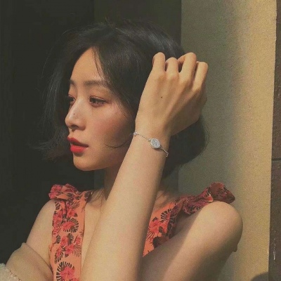 头像女伤感背影或侧面 伤感头像女生冷淡背影图片