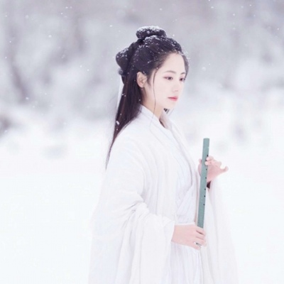 微信女生头像高冷霸气图片