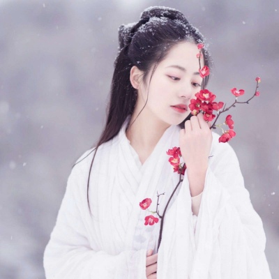 微信女生头像高冷霸气图片