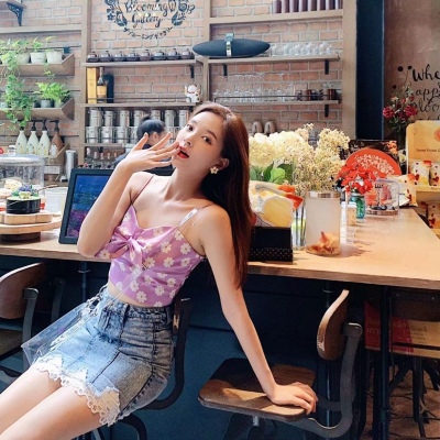 女生头像黑白霸气动漫图片