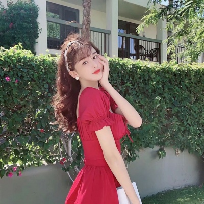 qq手绘简约头像女生图片