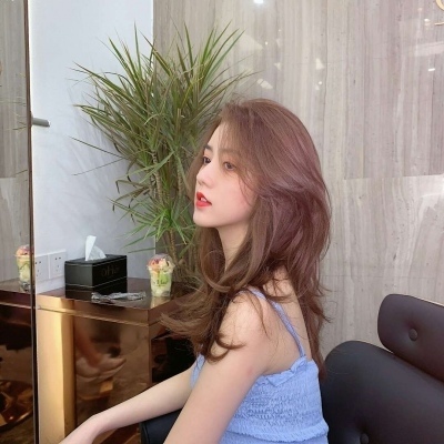 qq手绘简约头像女生图片
