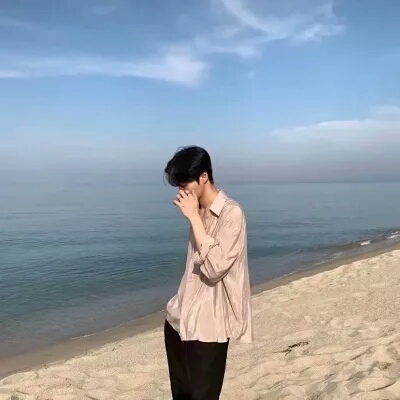 干净阳光的男生用女生头像代表什么图片