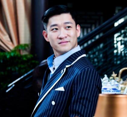 曹云金原名
