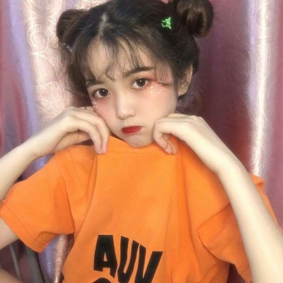 动漫头像女生简单气质图片