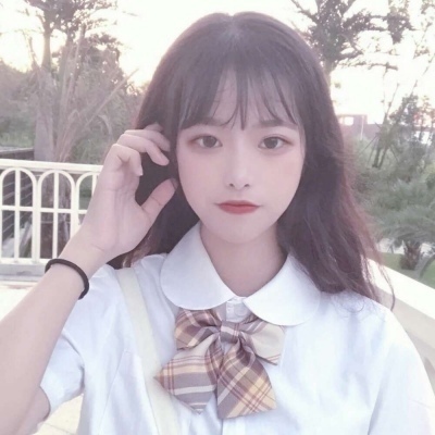 女生伤感头像带字大全图片