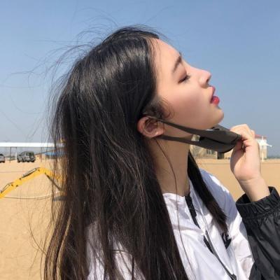 qq头像带花环女生头像图片
