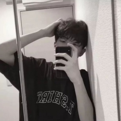 微信黑白炫酷男生头像啊阳光图片