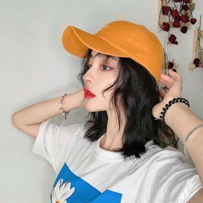 女生qq朦胧头像可爱图片