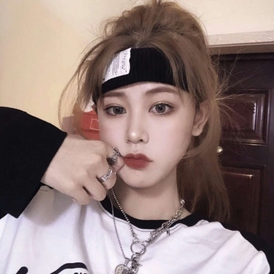 呆萌可爱女生动漫头像