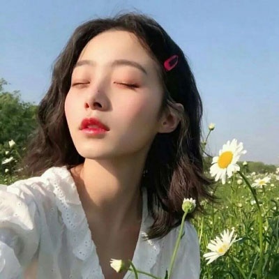qq头像真实女生00后图片