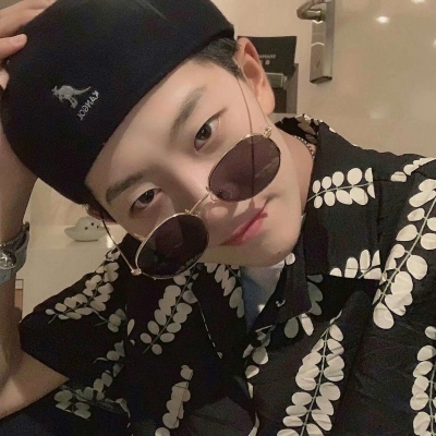 抖音痞痞的男生个性披风头像图片