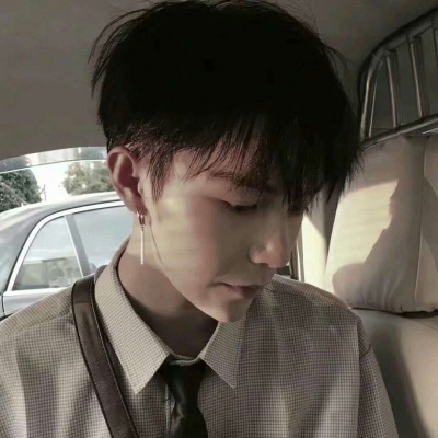 抖音痞痞的男生个性披风头像图片