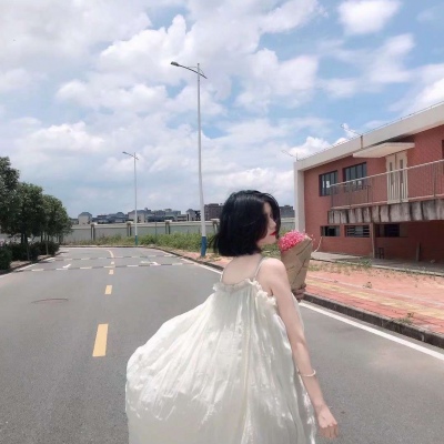 好看微信头像女生高清图片