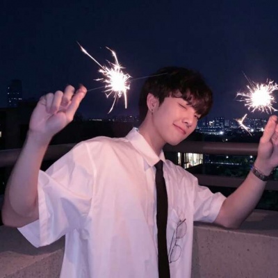 最新霸气头像男生冷酷古风图片图片