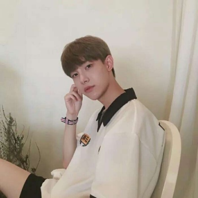2020带邓字的头像男生图片