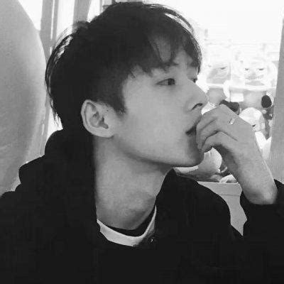 最新重口 欧美 图片 情侣头像男生头像图片