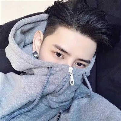 最新重口 欧美 图片 情侣头像男生头像图片