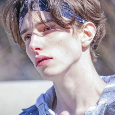 qq个性欧美头像关于蓝天的网名男生头像图片