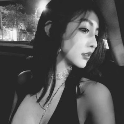 霸气带帽子的女生头像图片