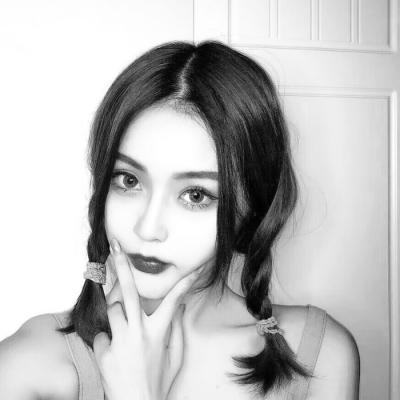 霸气带帽子的女生头像图片