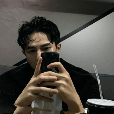 微信非主流动漫白色面具头像男生头像图片
