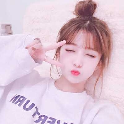女生闺蜜头像一人一张图片