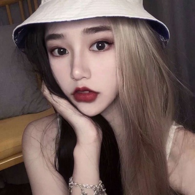头像女生简单气质森系