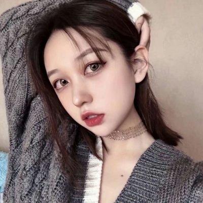 头像女生简单气质森系图片