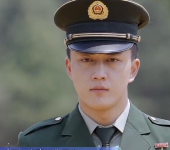 恋梦空间2杨明鑫职业资料介绍 现实版厉致诚操作很帅