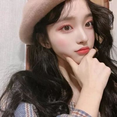 qq动漫女生霸气头像图片