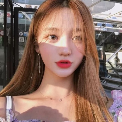 qq动漫女生霸气头像图片
