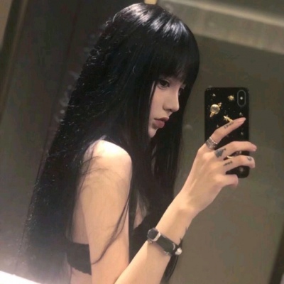 qq头像带花环女生头像图片