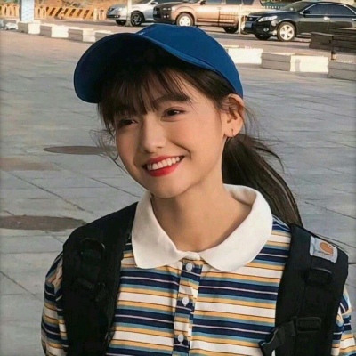 唯美女生头像侧脸短发图片