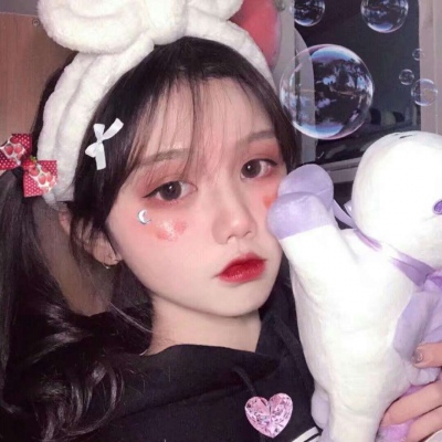 qq头像女生小学生用的图片