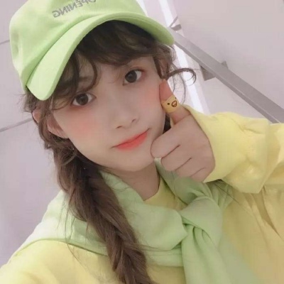 女生头像白色衬衣高清图片