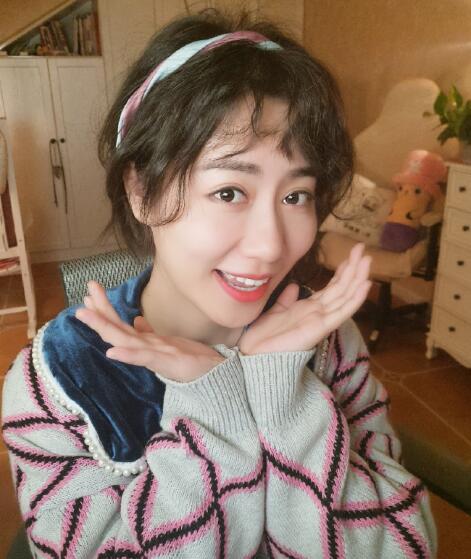 杨一歌真名年龄个人资料介绍 参加好声音进入那英战队图片
