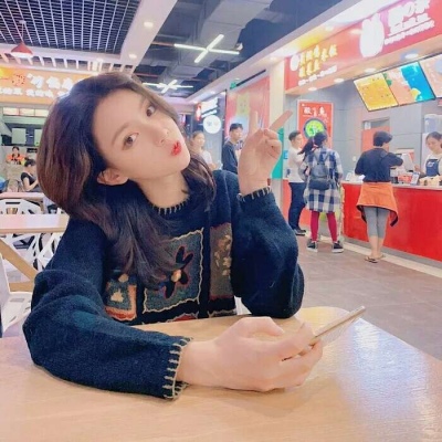 女生闺蜜头像三张花朵图片