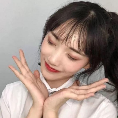 qq头像女生卡通可爱图片