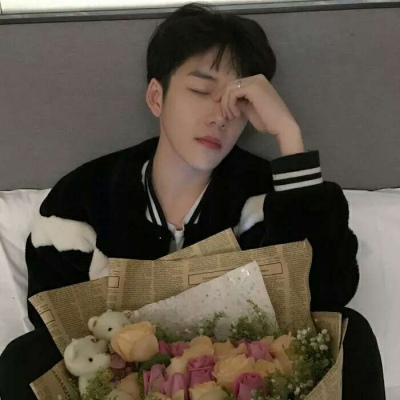 干净阳光的女人喜欢男生什么样的头像图片