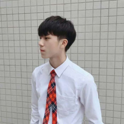 干净阳光的女人喜欢男生什么样的头像图片