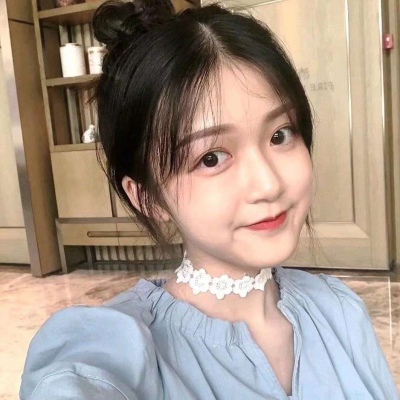 冷酷黑白动漫女生头像图片